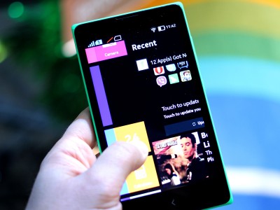 Smartphone giá rẻ đánh bật điện thoại cao cấp ảnh 1